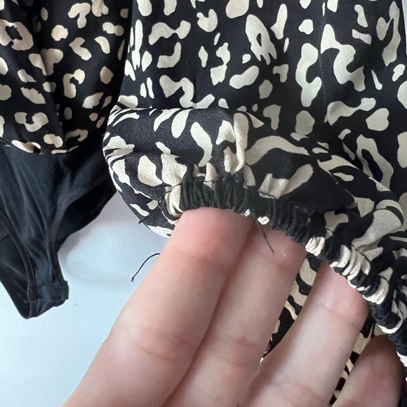 AX Paris Leopard Bodysuit - Picture 3 of 6